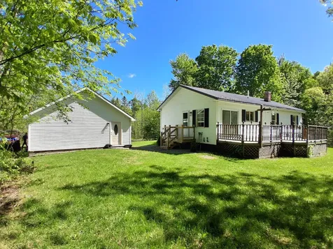 25 Brandy Lane Hudson ME 04449