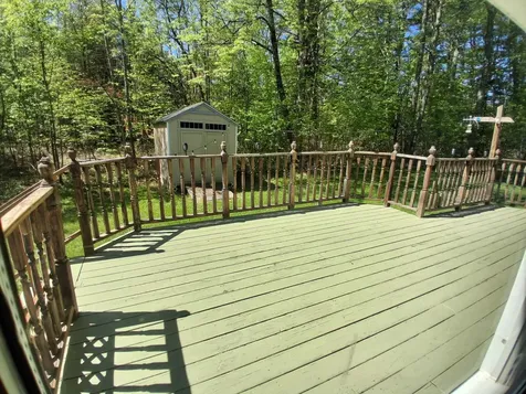 25 Brandy Lane Hudson ME 04449