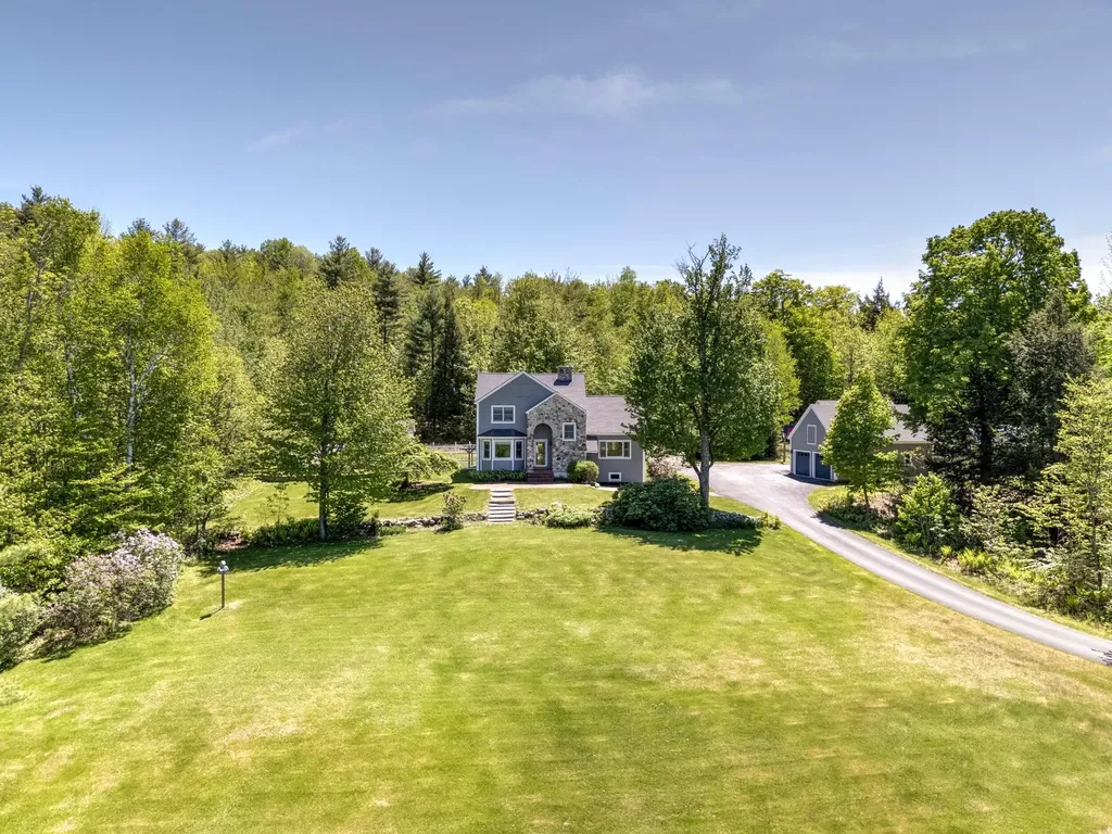 44 Jeffrey Road Minot ME 04258