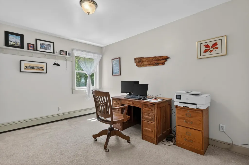 44 Jeffrey Road Minot ME 04258