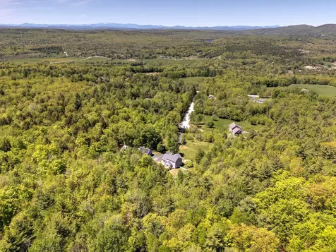 44 Jeffrey Road Minot ME 04258