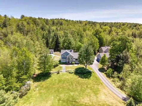 44 Jeffrey Road Minot ME 04258