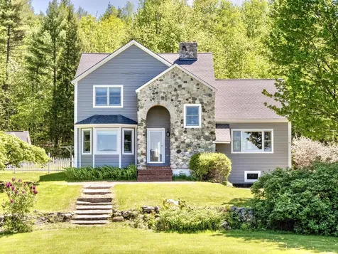 44 Jeffrey Road Minot ME 04258