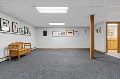 44 Jeffrey Road Minot ME 04258