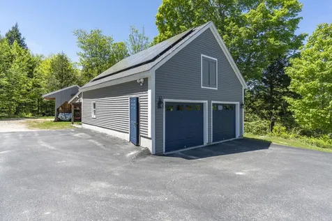 44 Jeffrey Road Minot ME 04258
