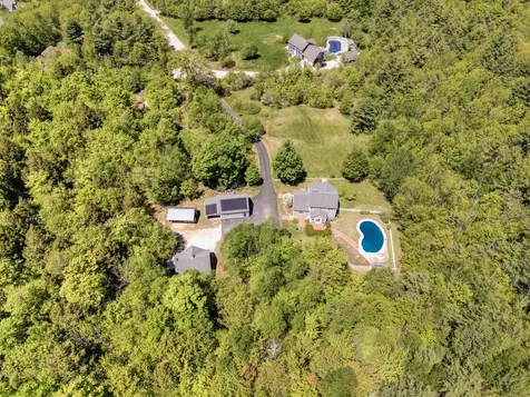 44 Jeffrey Road Minot ME 04258