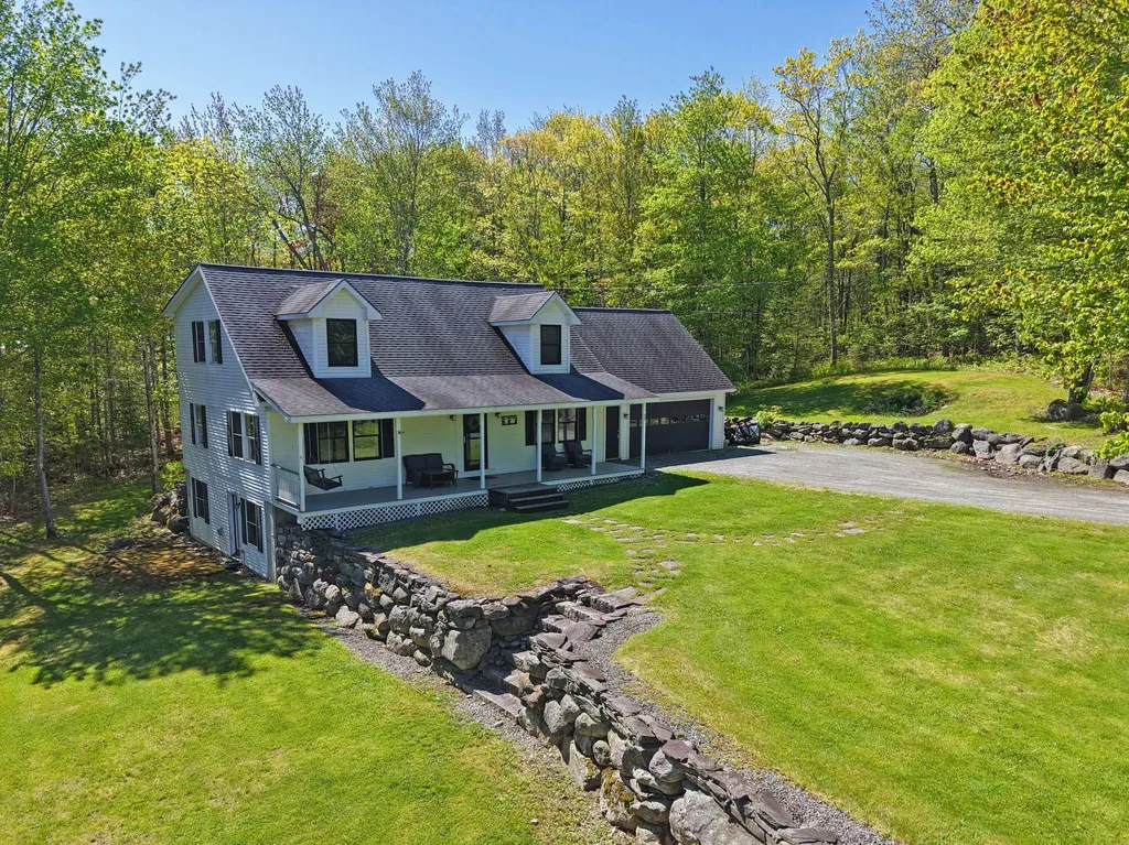 50 Gladwick Way Ellsworth ME 04605