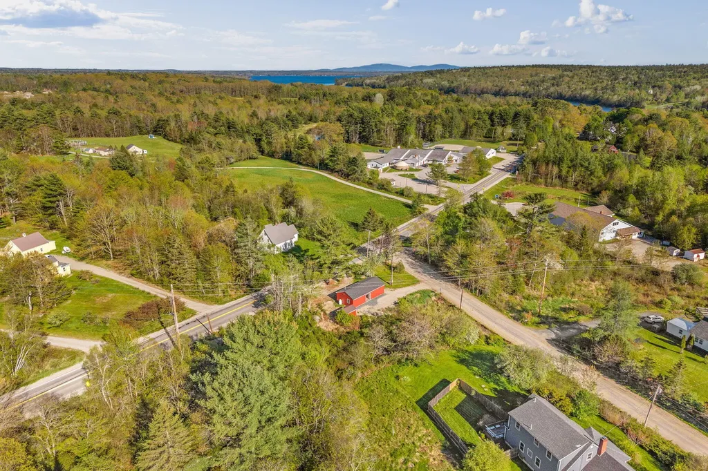 727 N Bend Road Surry ME 04684