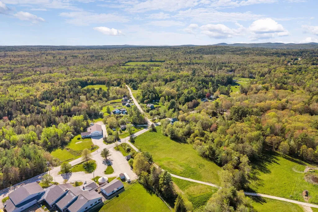 727 N Bend Road Surry ME 04684