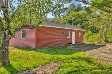 727 N Bend Road Surry ME 04684