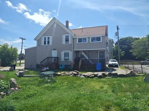 7 Grove Street Auburn ME 04210