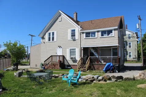 7 Grove Street Auburn ME 04210