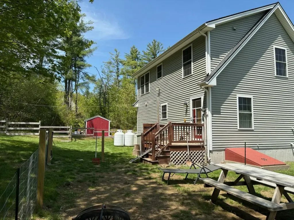 22 Poplar Hill Road Lebanon ME 04027