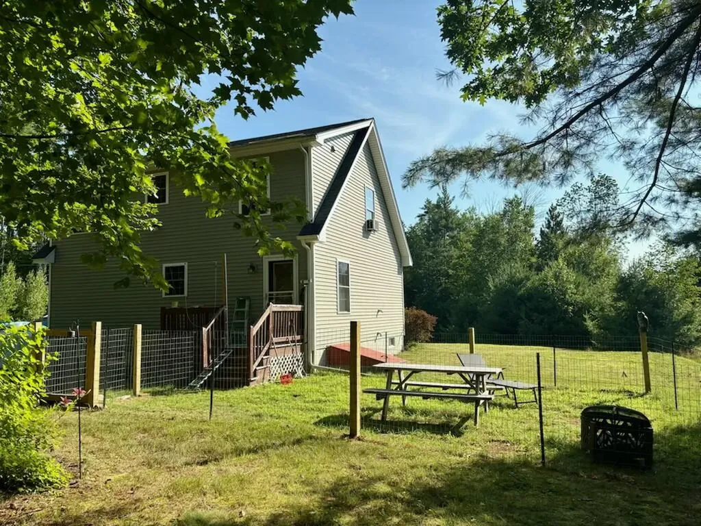 22 Poplar Hill Road Lebanon ME 04027