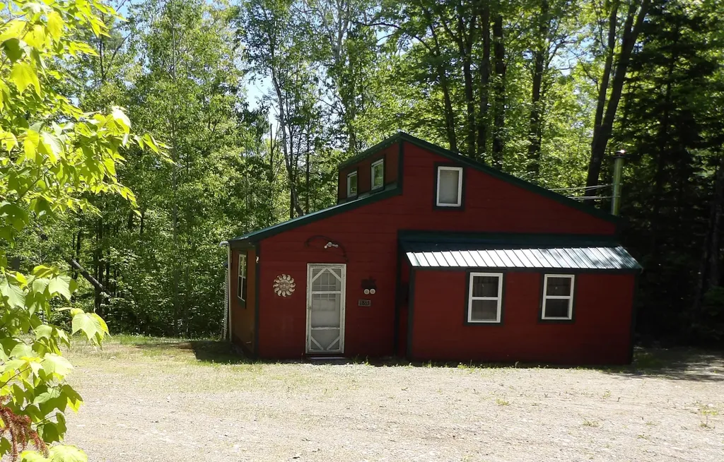 1863 Kennebec River Road Concord Twp ME 04920