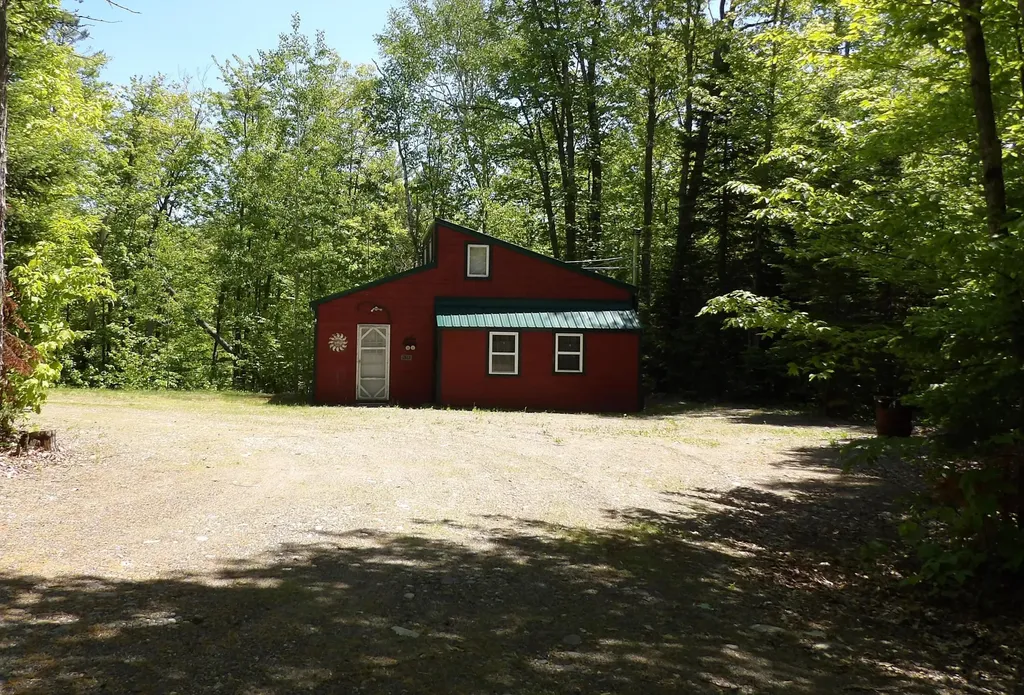 1863 Kennebec River Road Concord Twp ME 04920