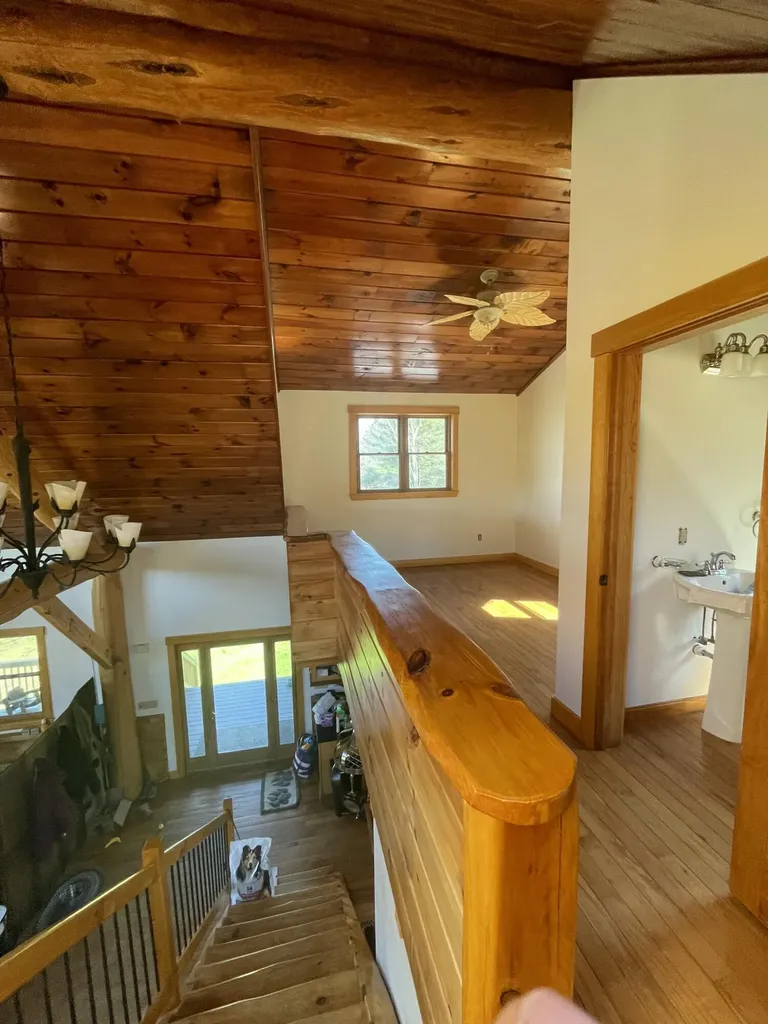 44 Holmes Lane Cushing ME 04563