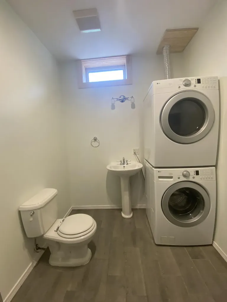 44 Holmes Lane Cushing ME 04563