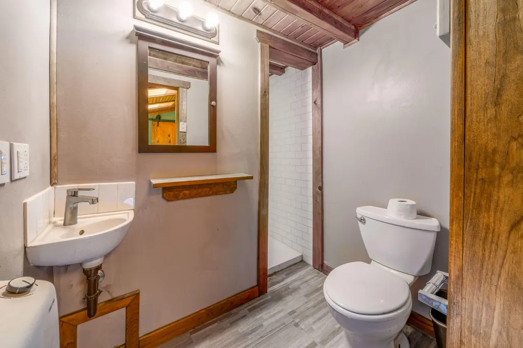22 Thorell Drive Greenville ME 04441