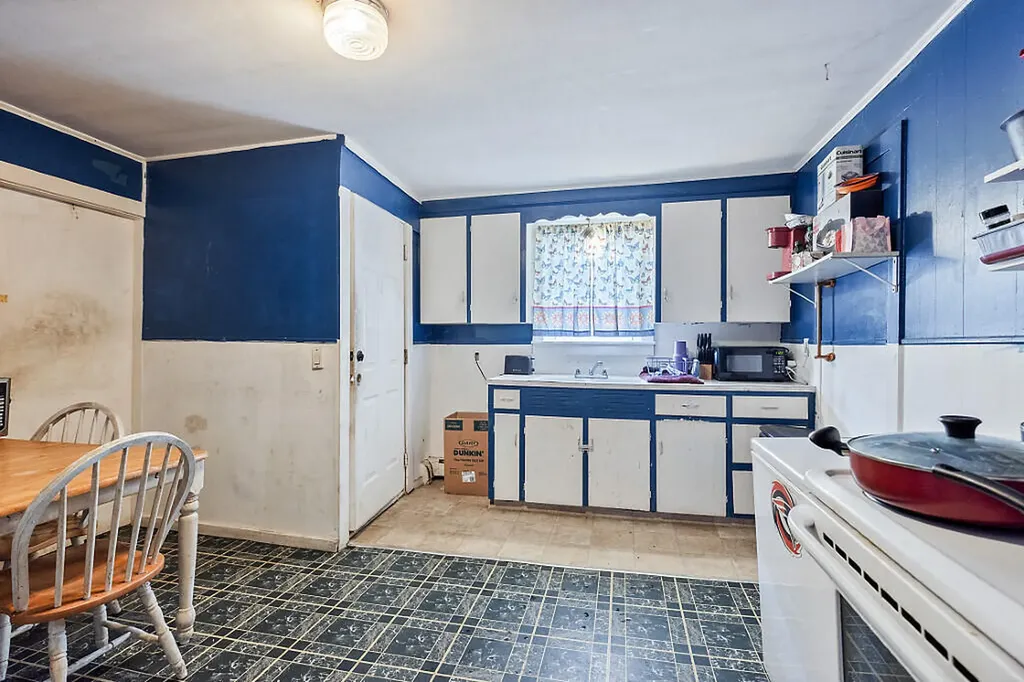 10 Gray Street Waterville ME 04901