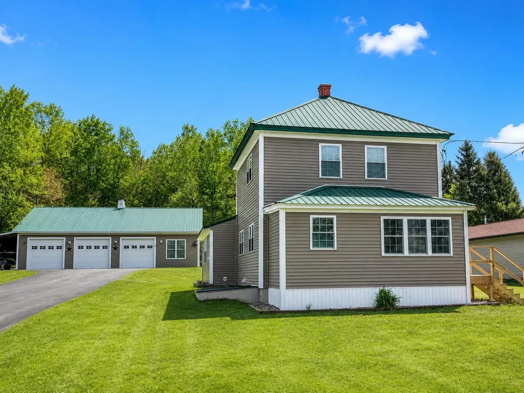47 School Street Ashland ME 04732