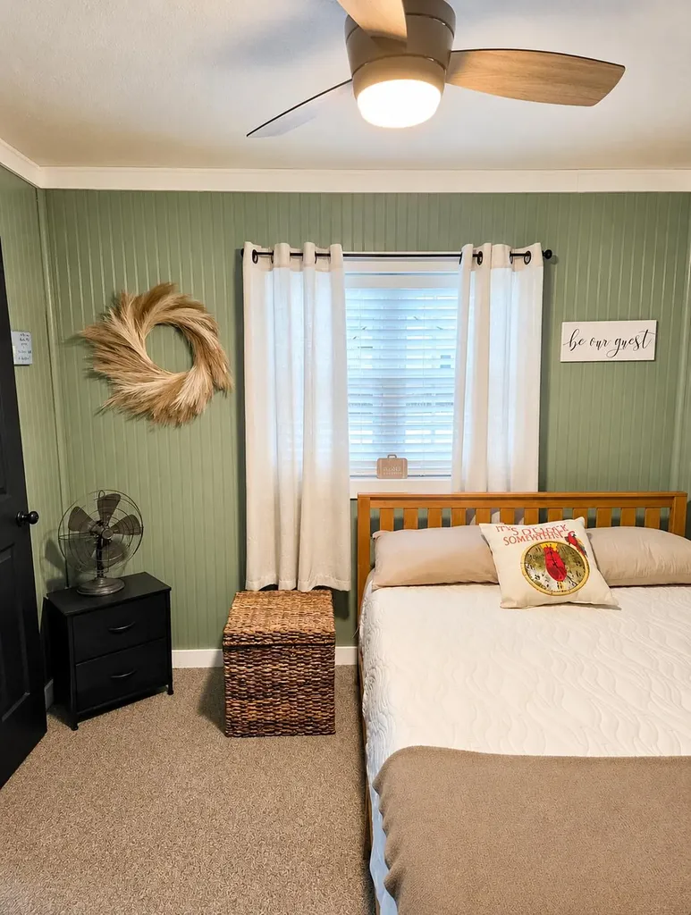 47 School Street Ashland ME 04732