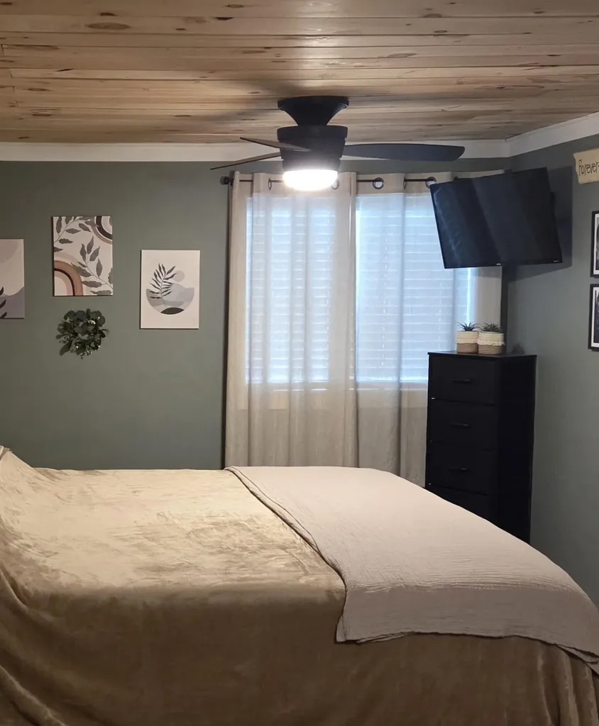 47 School Street Ashland ME 04732