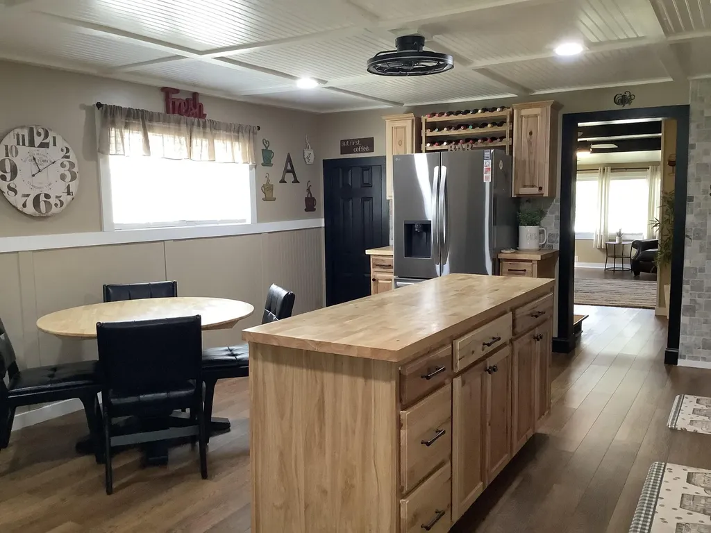 47 School Street Ashland ME 04732