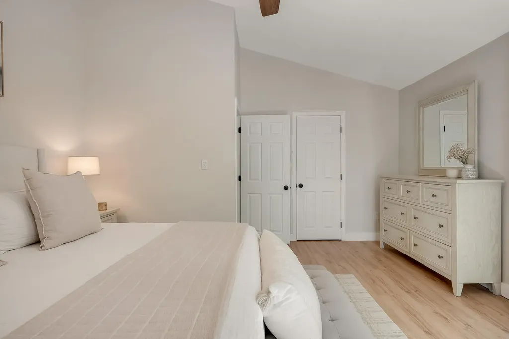 28 Woodbury Street Portland ME 04103