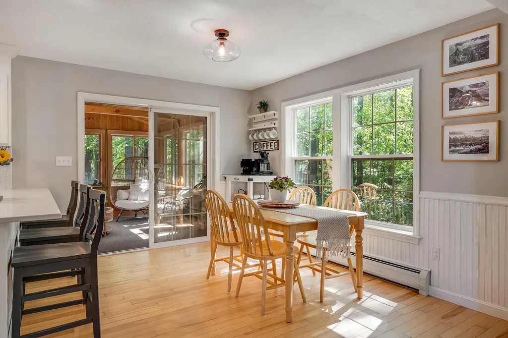 28 Woodbury Street Portland ME 04103