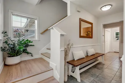 28 Woodbury Street Portland ME 04103