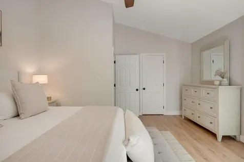 28 Woodbury Street Portland ME 04103