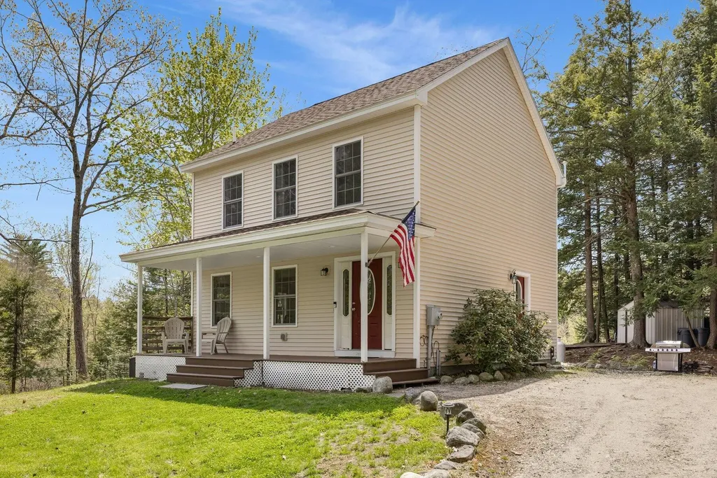 127 N Shore Road Gray ME 04039