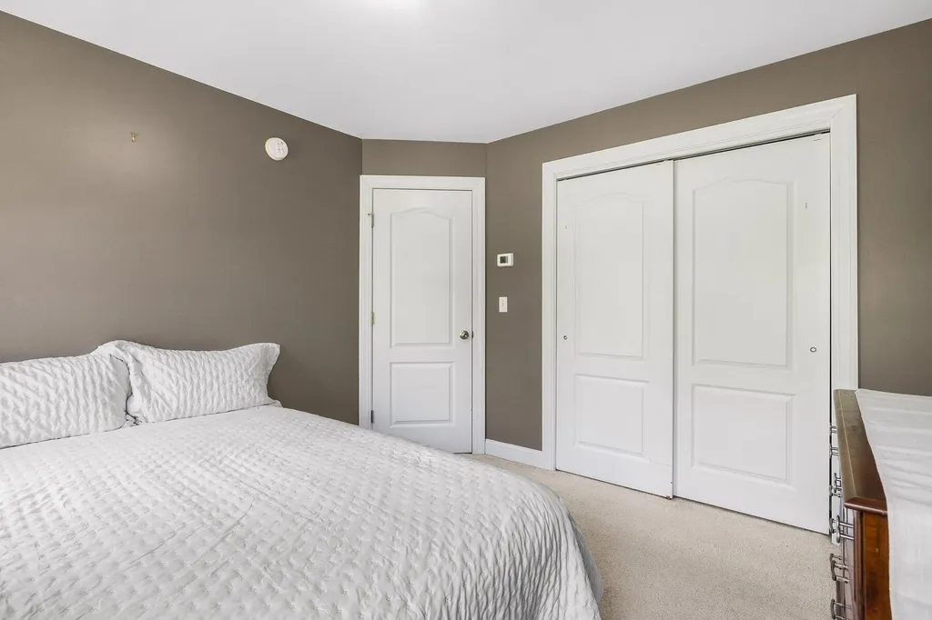 127 N Shore Road Gray ME 04039