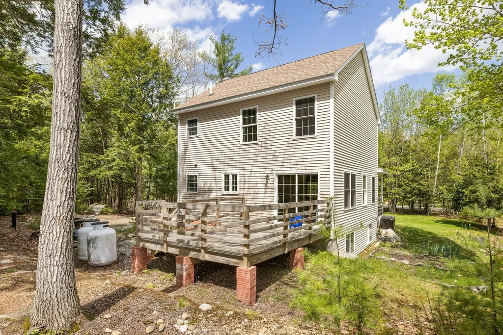 127 N Shore Road Gray ME 04039
