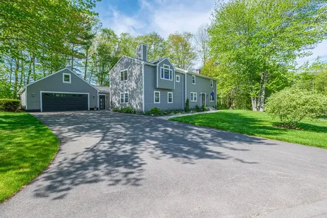 6 Plymouth Drive Scarborough ME 04074