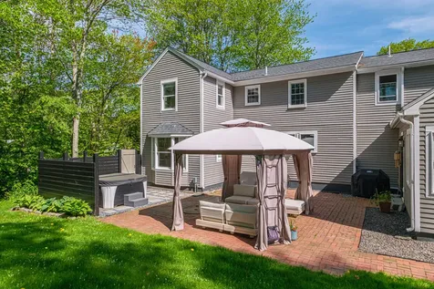 6 Plymouth Drive Scarborough ME 04074