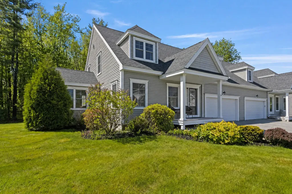 29 Mccann Way Scarborough ME 04074