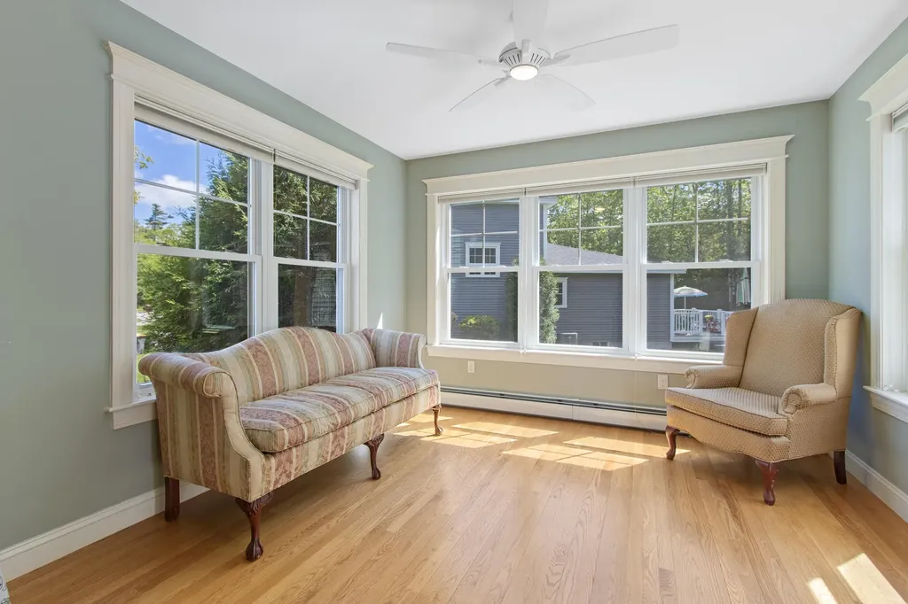 29 Mccann Way Scarborough ME 04074