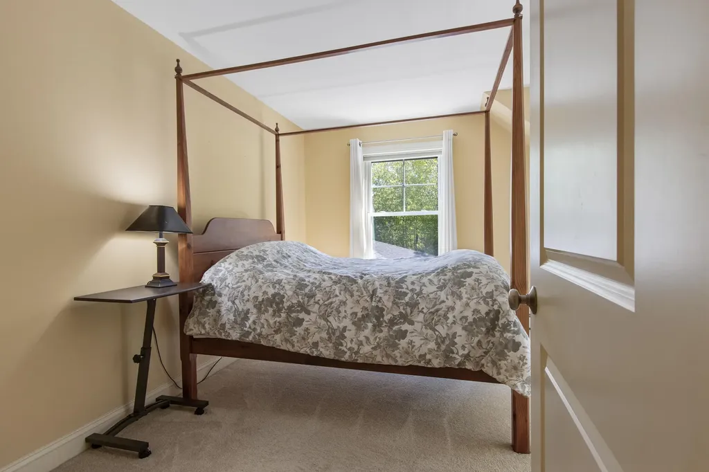 29 Mccann Way Scarborough ME 04074