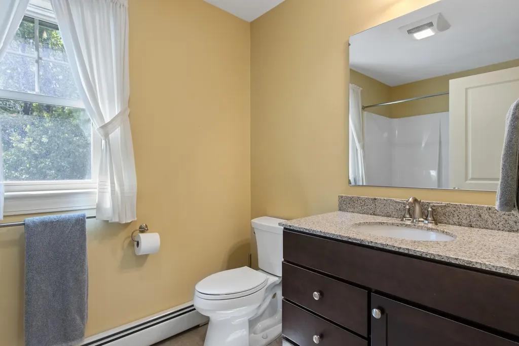 29 Mccann Way Scarborough ME 04074