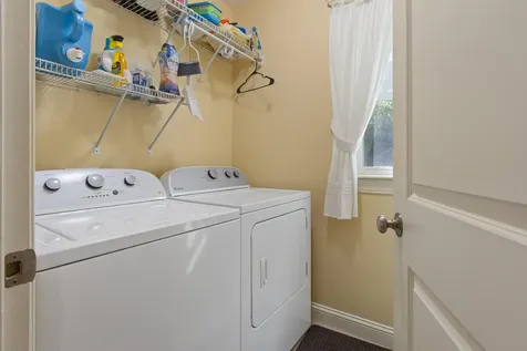 29 Mccann Way Scarborough ME 04074