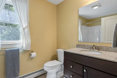 29 Mccann Way Scarborough ME 04074