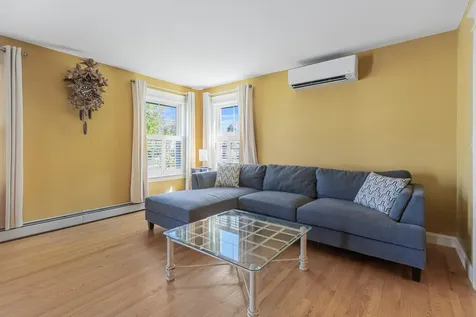 29 Mccann Way Scarborough ME 04074