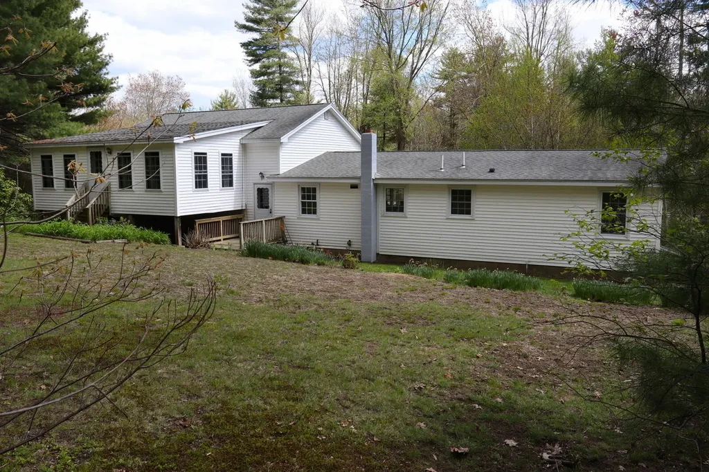 169 N Berwick Road Wells ME 04090