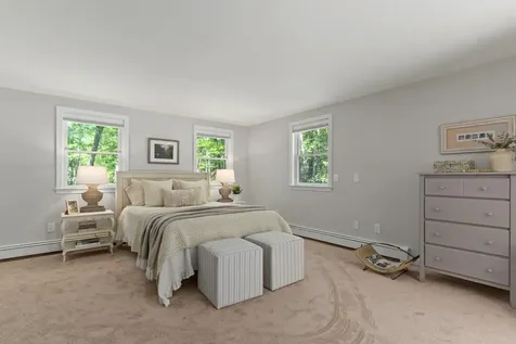 16 Pleasant Valley Road Cumberland ME 04021