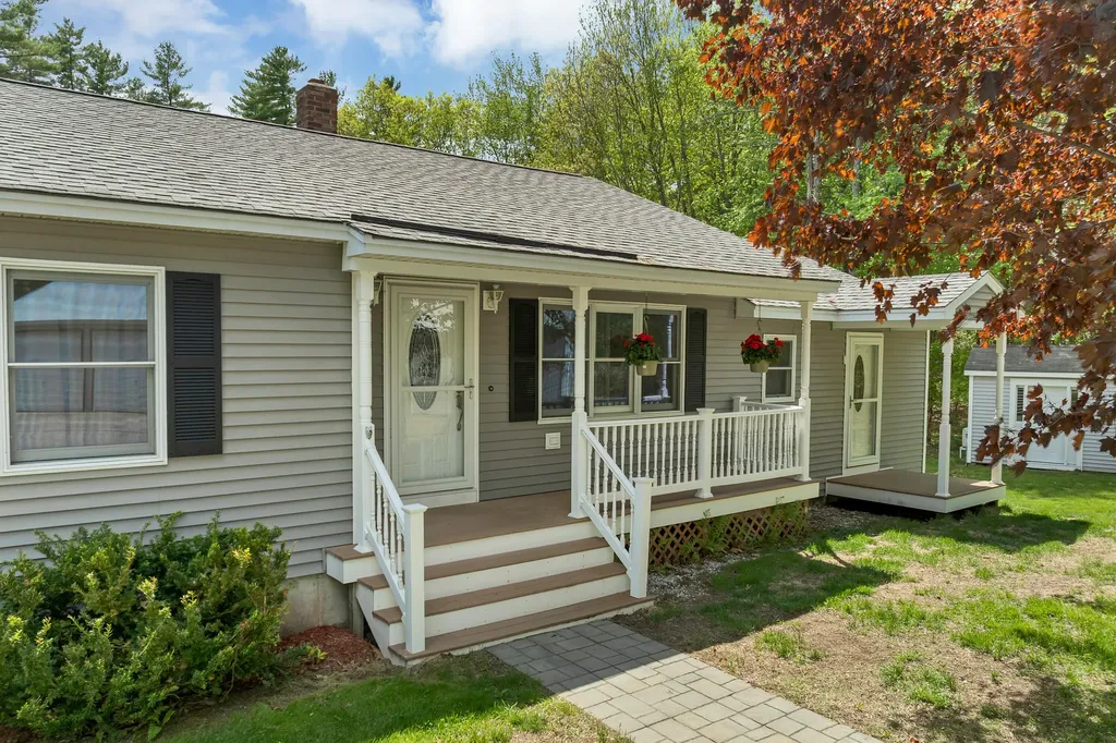 1304 Cape Road Hollis ME 04042