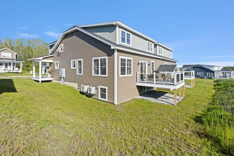41 Brooks Edge Farm Road Westbrook ME 04092