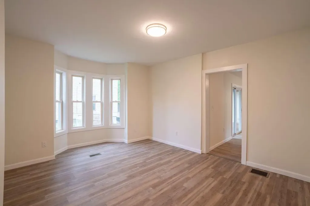 172 Highland Avenue Gardiner ME 04345