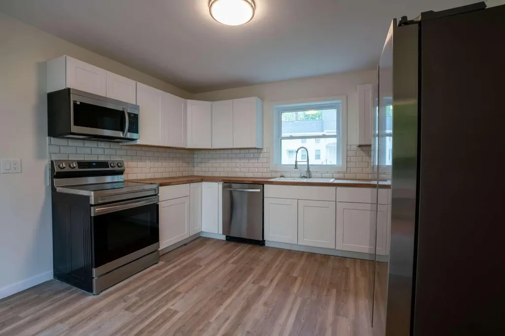 172 Highland Avenue Gardiner ME 04345